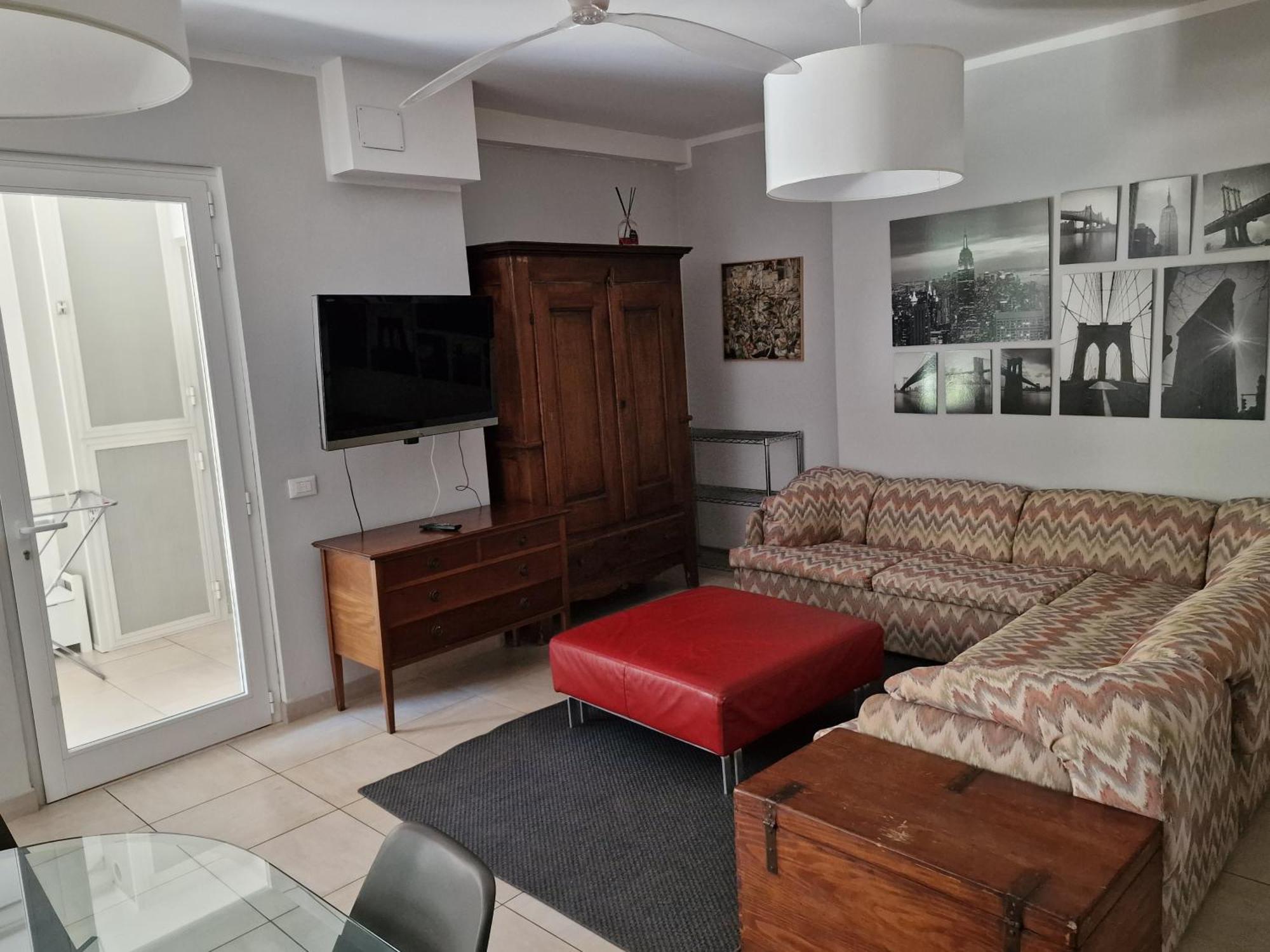Residence Appartamenti Casa Vacanze Abbazia 佩萨罗 外观 照片