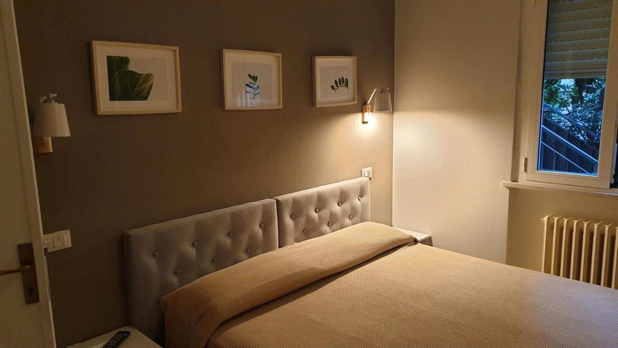 Residence Appartamenti Casa Vacanze Abbazia 佩萨罗 外观 照片