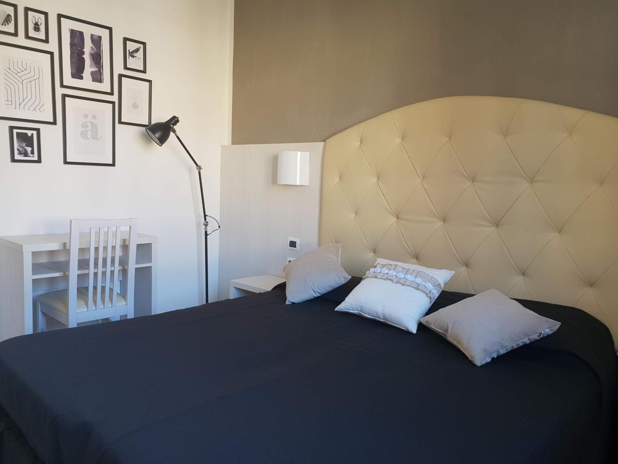 Residence Appartamenti Casa Vacanze Abbazia 佩萨罗 外观 照片